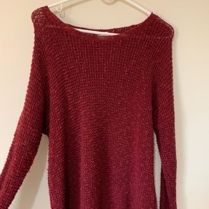 Maroon sweater